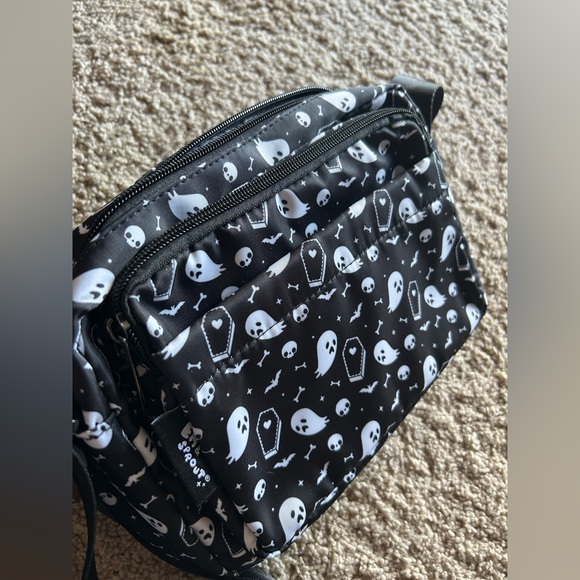 Em & Sprout Halloween Ghost Coffin Bat Crossbody Bag Purse - Picture 4 of 5